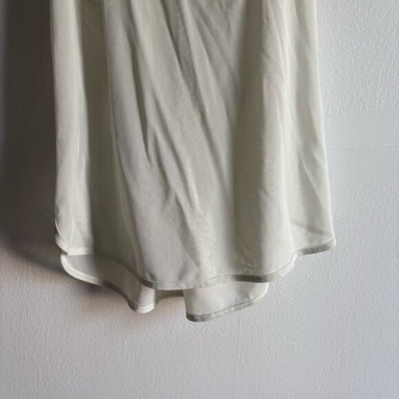 Lululemon Sz 8 White Mesh Racer Back Athletic Tank Top - Picture 4 of 7